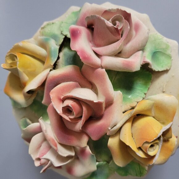 Handpainted Ceramic Capodiamante Floral Trinket Box With Raised Rose Design Made - Picture 5 of 9